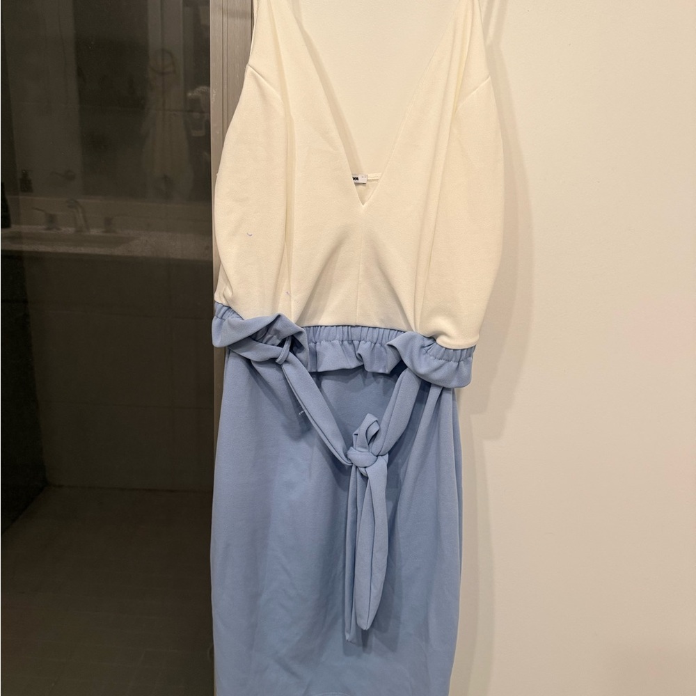 Fashion Nova White and Blue V-Neck Dress